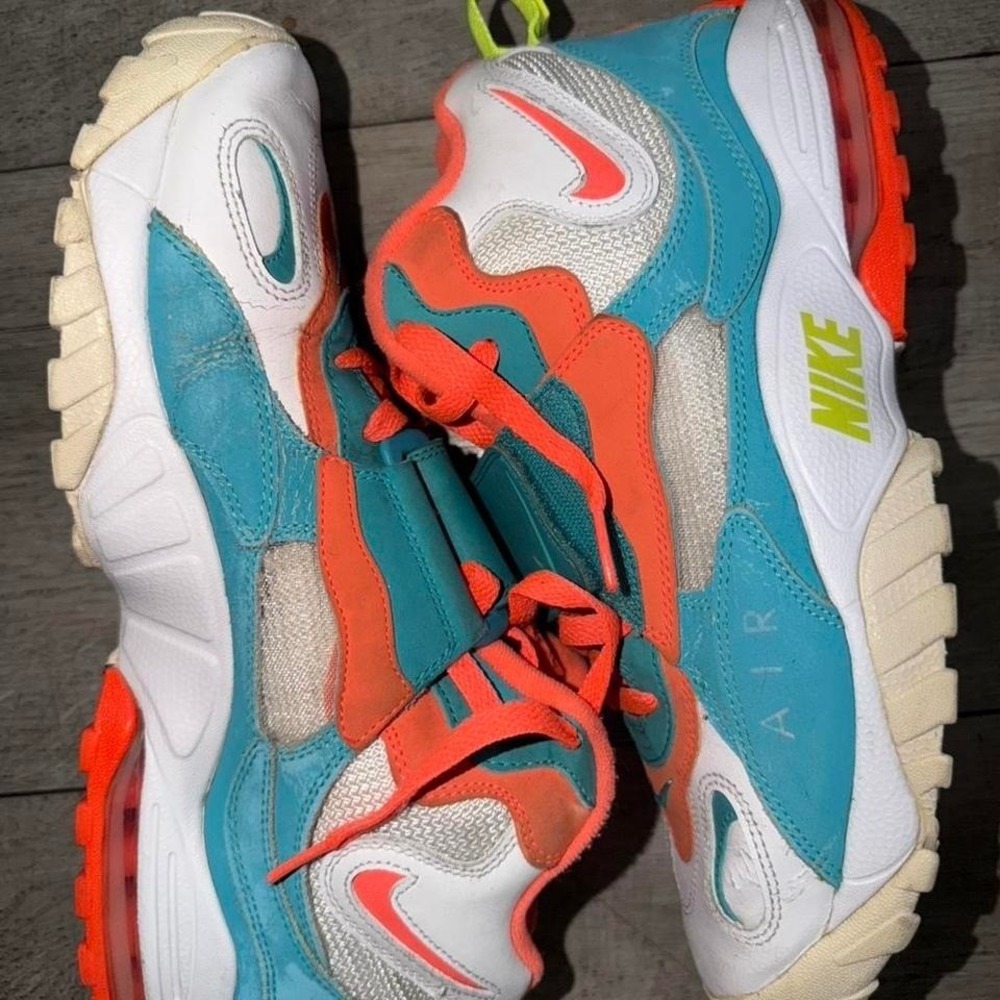 Nike Air‎ Max Speed Turf Miami Dolphins  525225-102 Men's Size 10.5